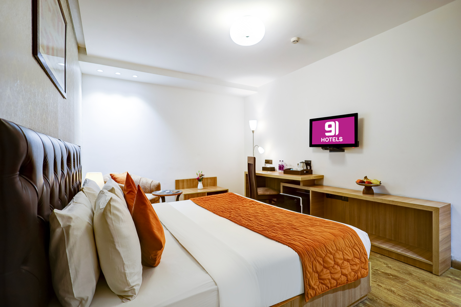 hotel 91 huda city center