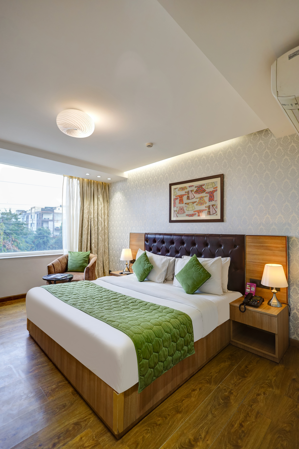 hotel 91 huda city center