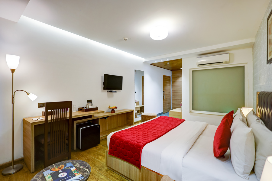 hotel 91 huda city center