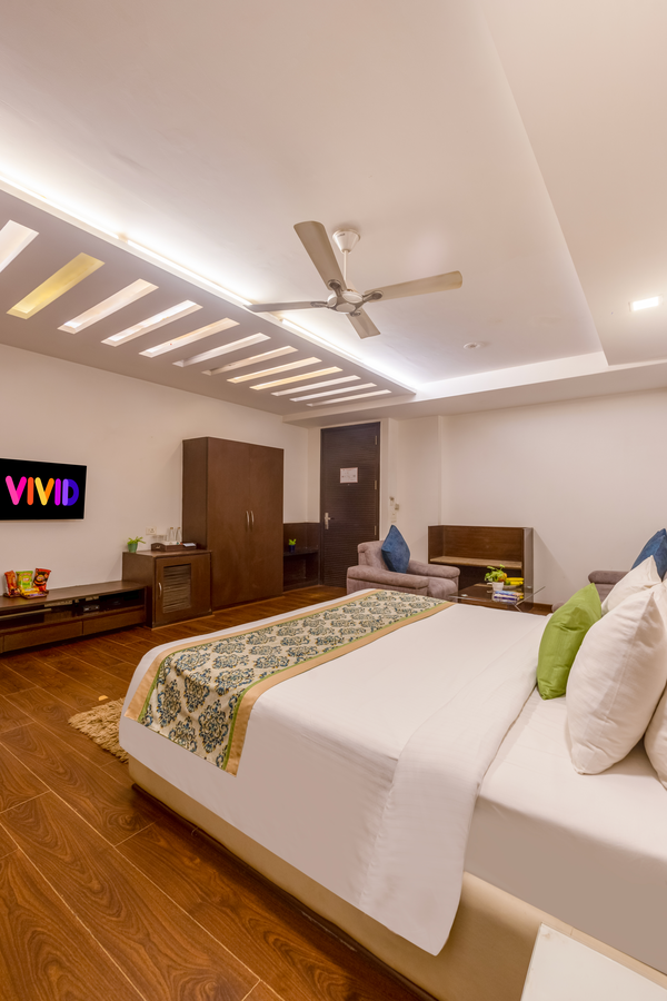 vivid boutique hotel medanta gurugram