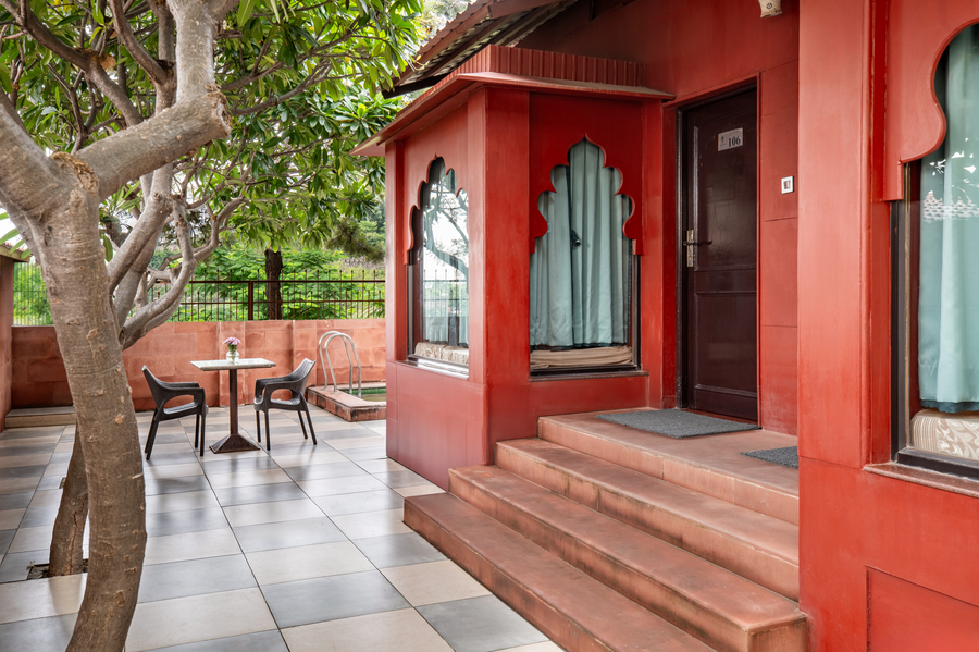 vijaygarh resort and cottages with private pool