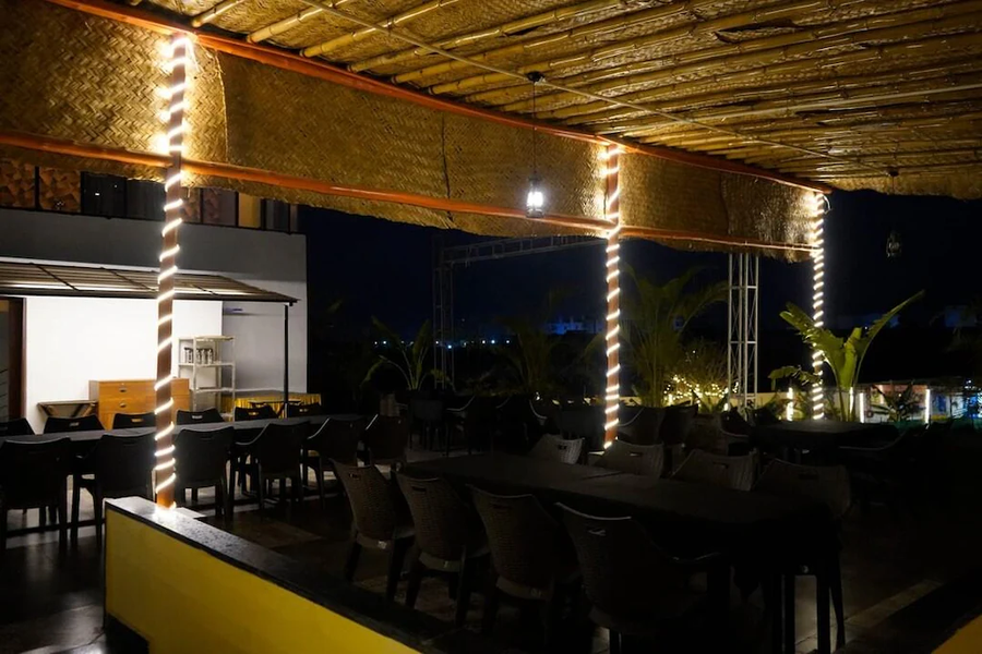 orange eye resort