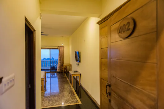 aulakhs the great ocean view hotel