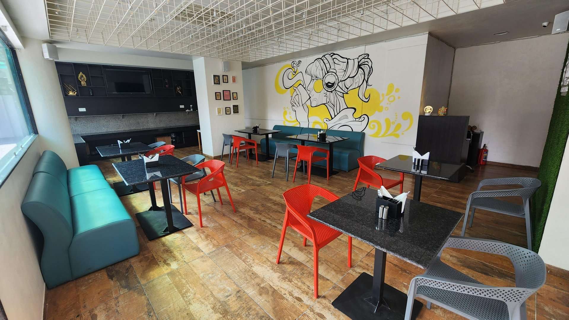 apricot hotel ahmedabad