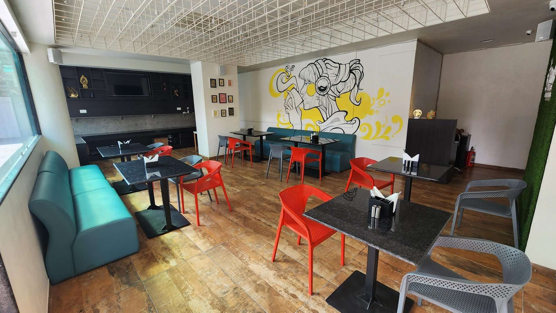 apricot hotel ahmedabad