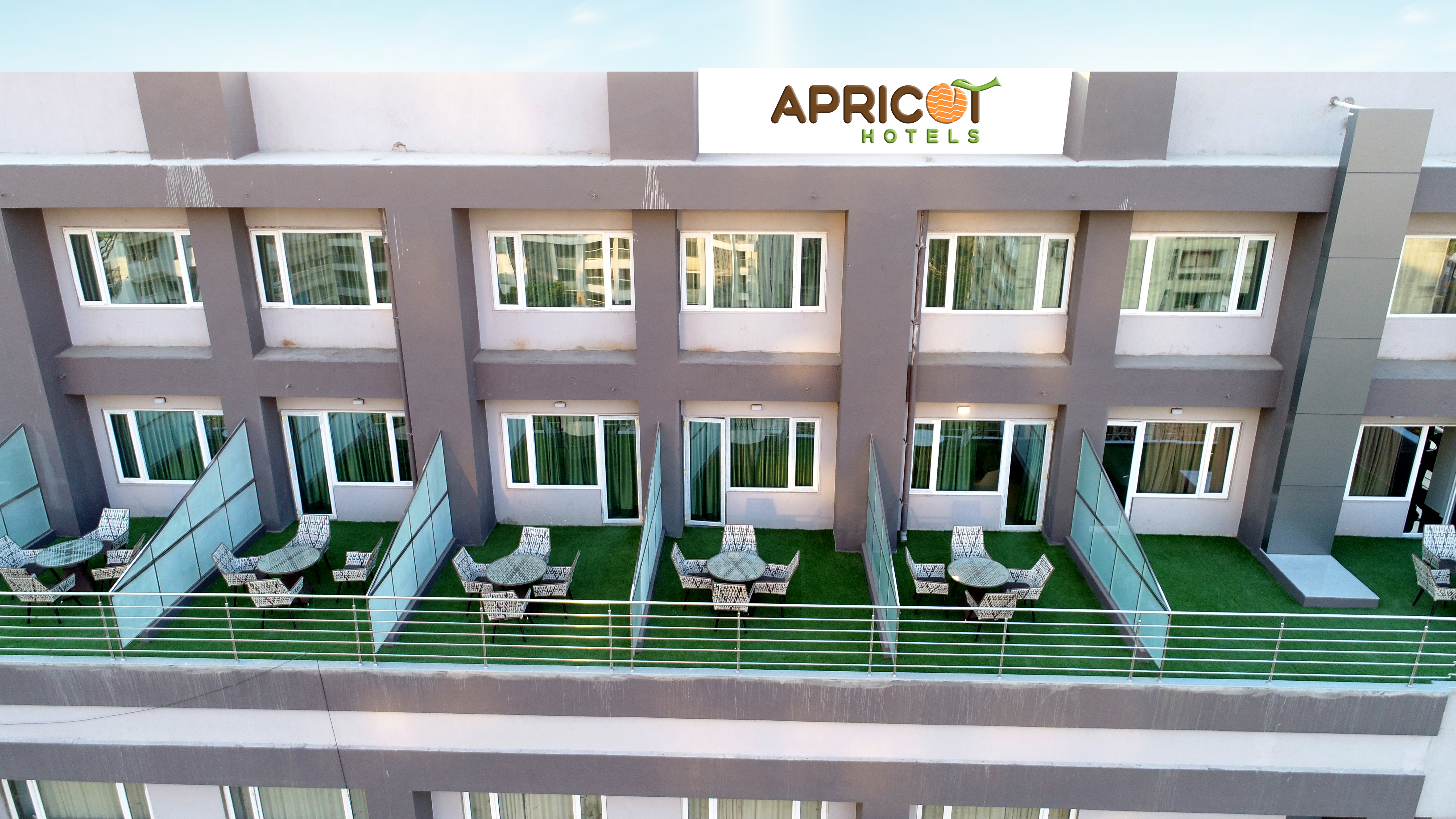 apricot hotel ahmedabad