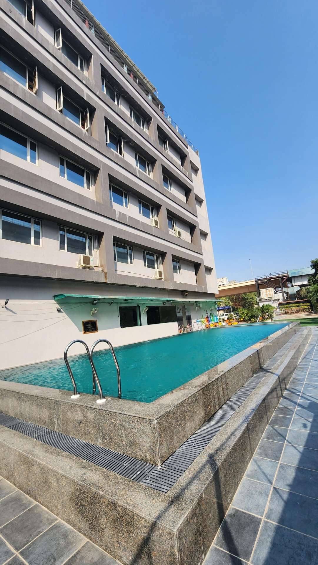 apricot hotel ahmedabad