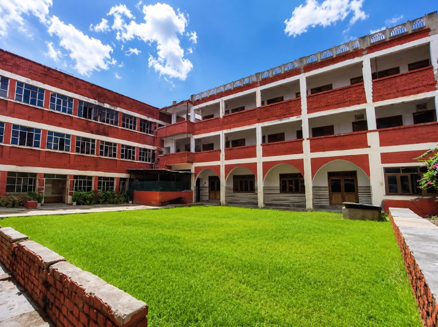 hotel goverdhan agra