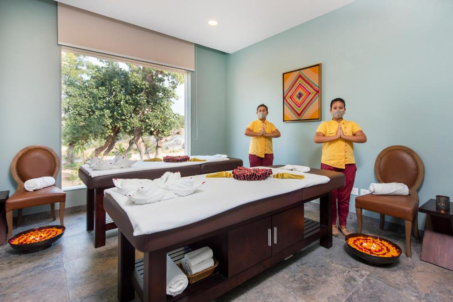 welcomheritage cheetahgarh resort and spa