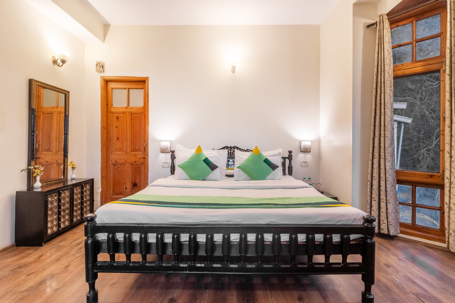 Treebo The Alpine Heritage Residency,Chhota Shimla>>Shimla,3 star