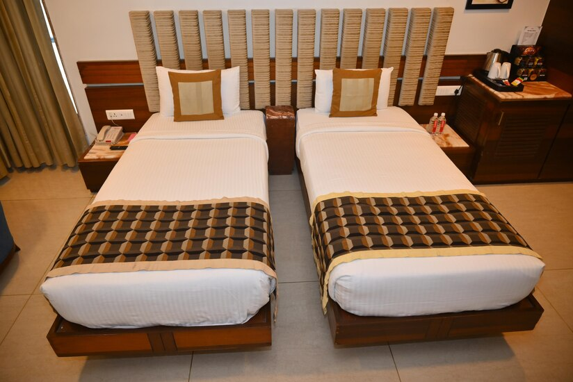 bizz the hotel