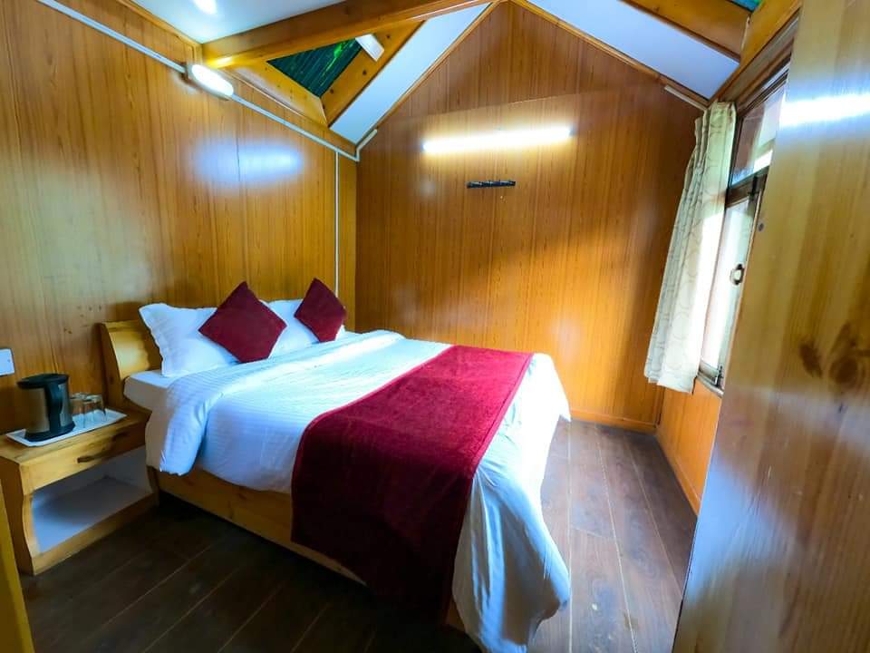 hotel new sun n snow