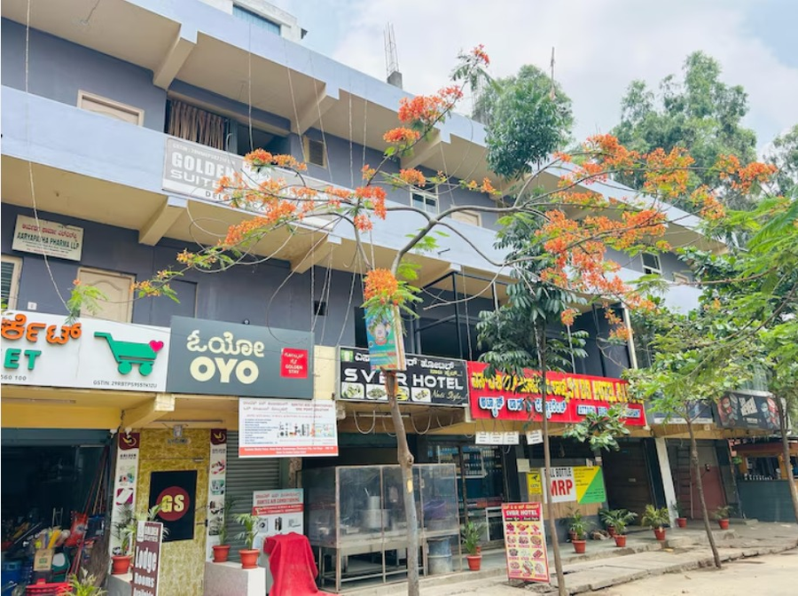 Hotel Golden Suites,Govinda Shetty Palya Rd, Kamadhenu Layout, 2Nd Stage, Electronic City, Bengaluru, Karnataka 560100,2 star