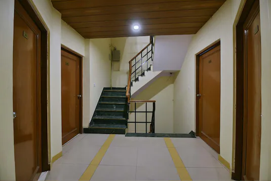 Hotel Star Palace,Near Jaipur Railway Station,3 star