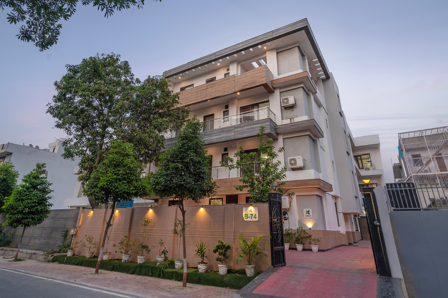 treebo modern stays