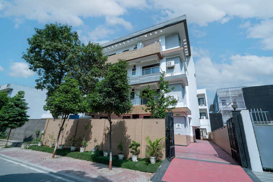 treebo modern stays
