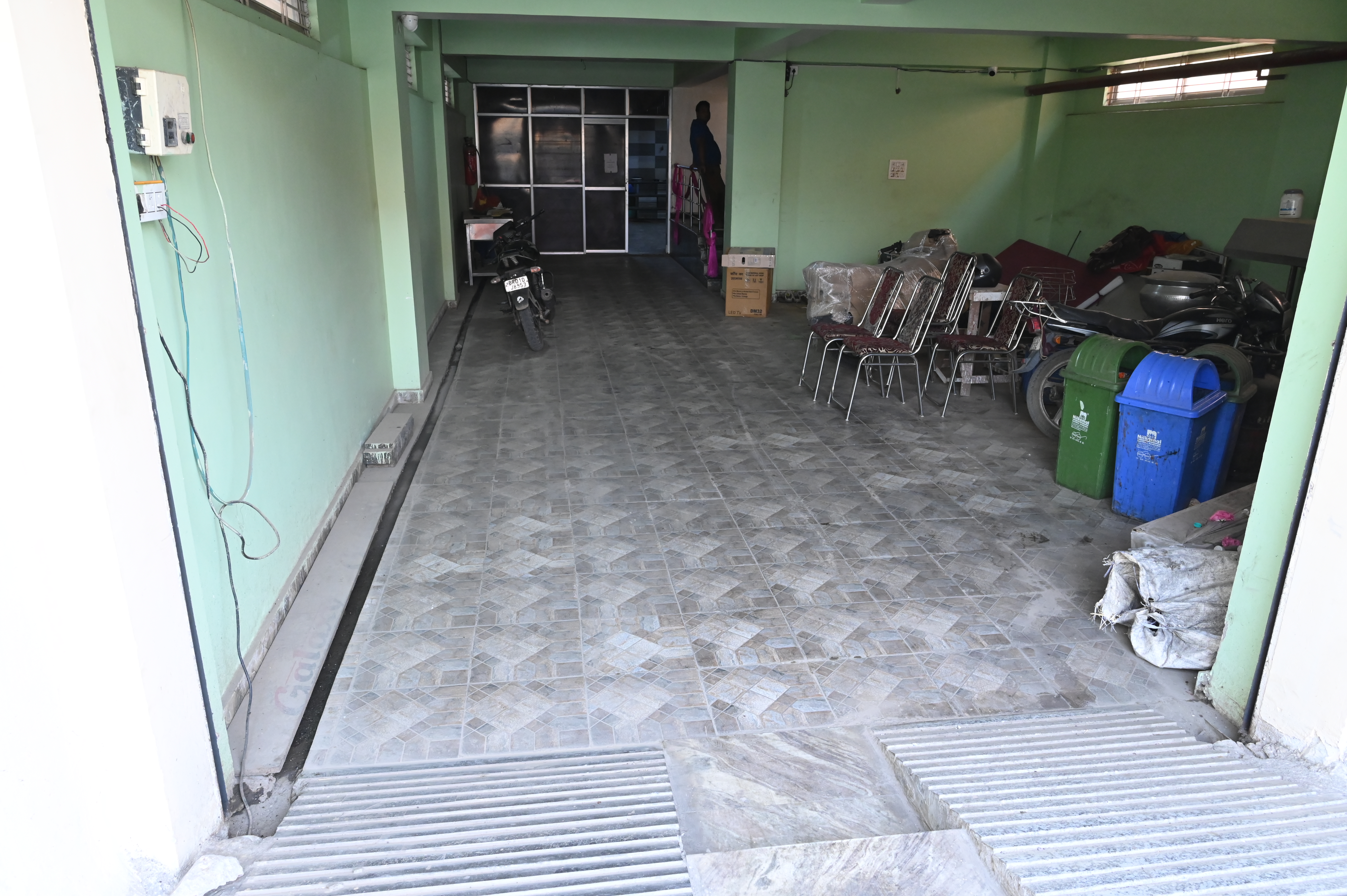 Royal Park Celebration,Oppos- Nrl Petro Pump, New Bypass Ashochak Patna, Bihar,800007,3 star