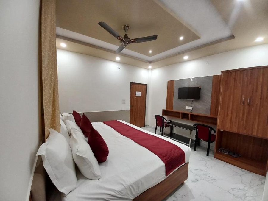 hotel aaradhya residency