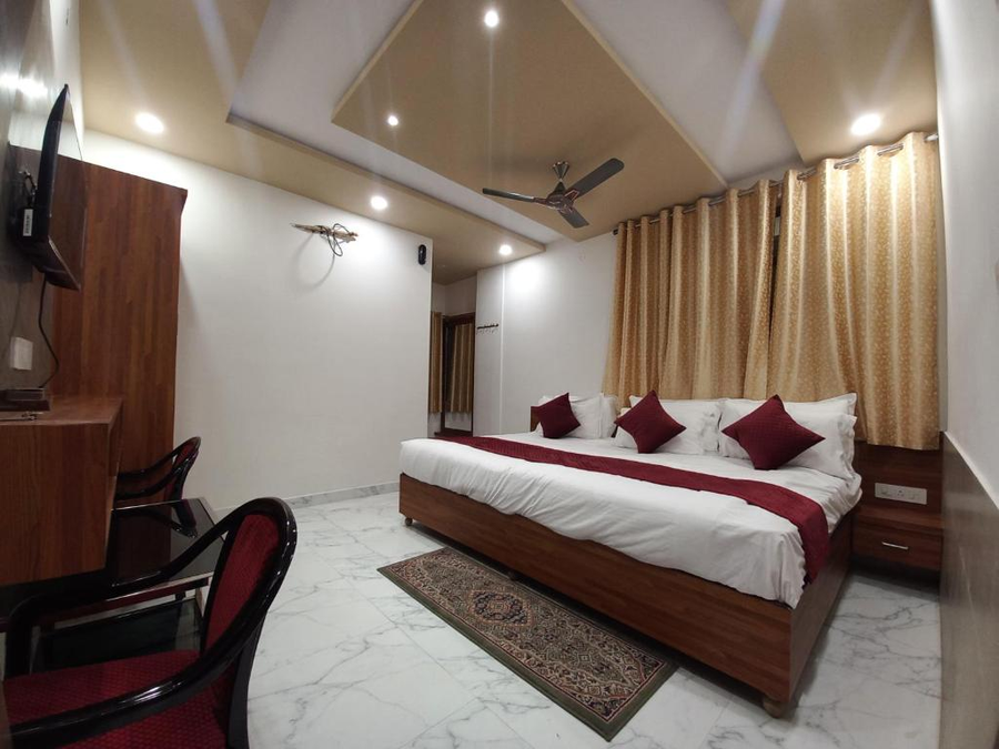 hotel aaradhya residency