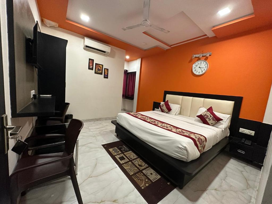 hotel aaradhya residency