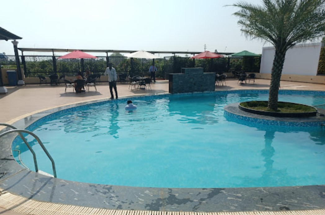 Vintage Retreat Resort,Kadwad,2 star