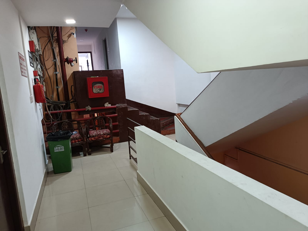 Kusum Hotel,New Market,2 star