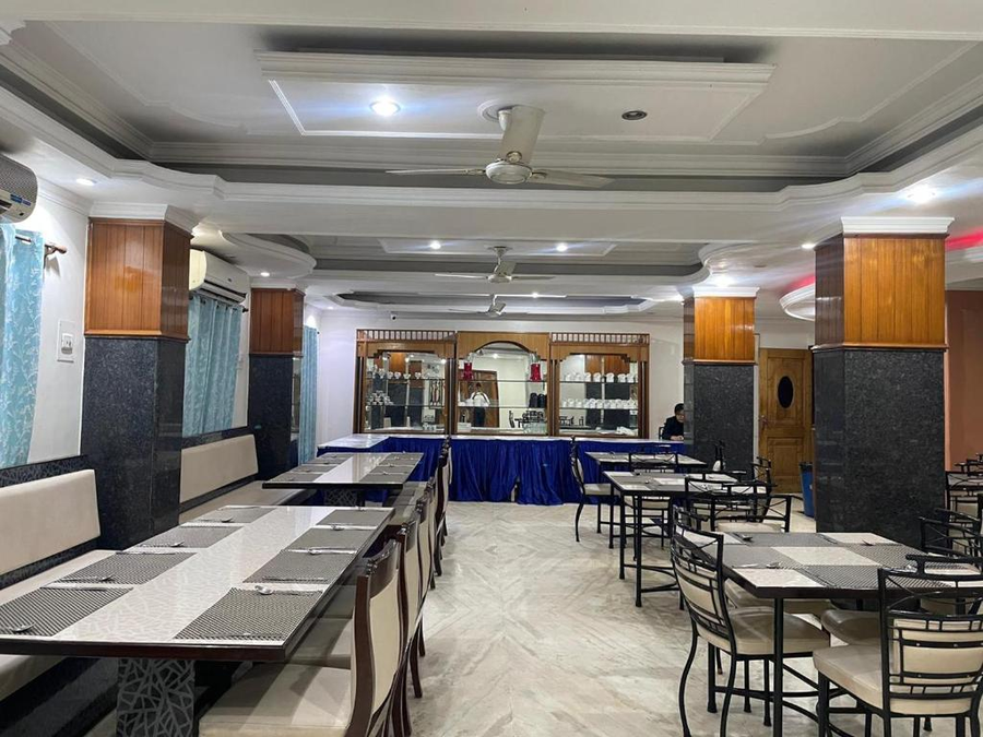hotel priya palace