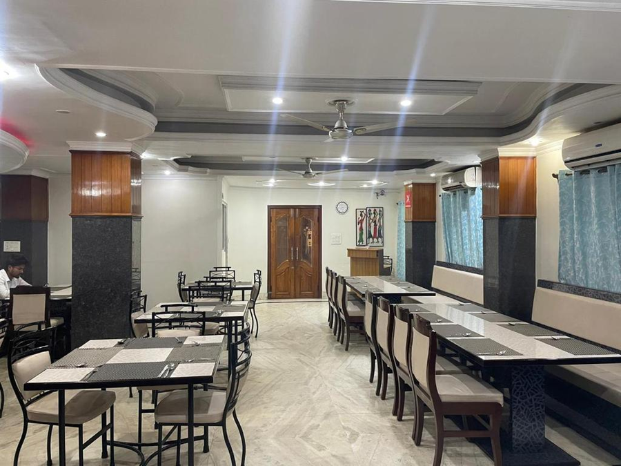 hotel priya palace