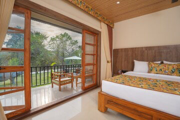 kaziranga eco village resort