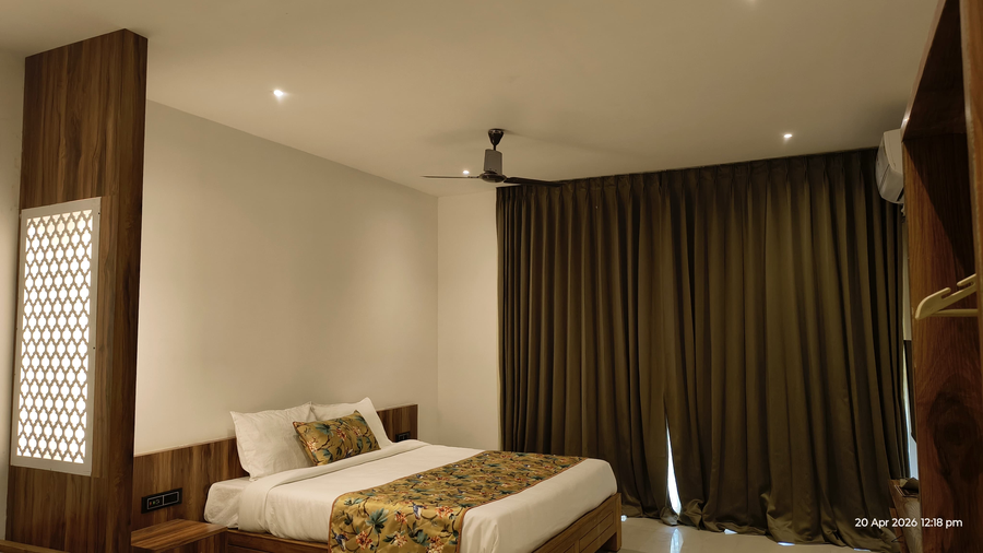 kaziranga eco village resort