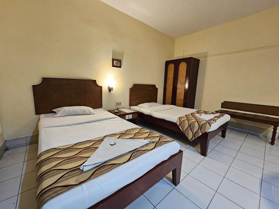 Hotel Indsurya,New Market,3 star