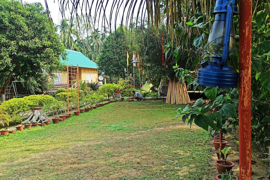 arya eco resort pobitora