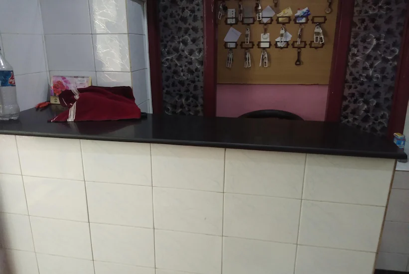 Hotel Rajdhani,Station Square, Cuttack - Puri Bypass Rd, Opposite Indian Oil Petrol Pump, Bhubaneswar, Odisha 751006,3 star
