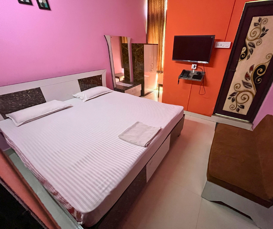 sawkmie hotel