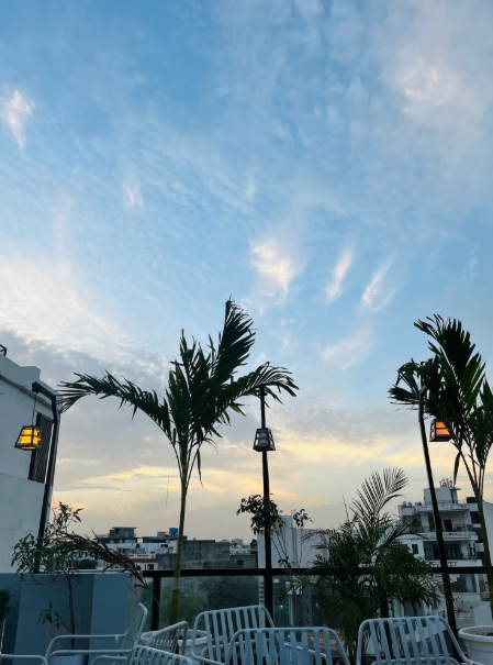 mojo m villa airport boutique hotel