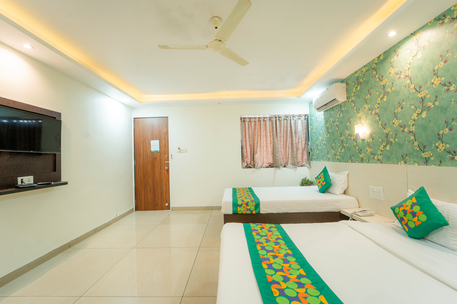 treebo kuber palace with swimming pool