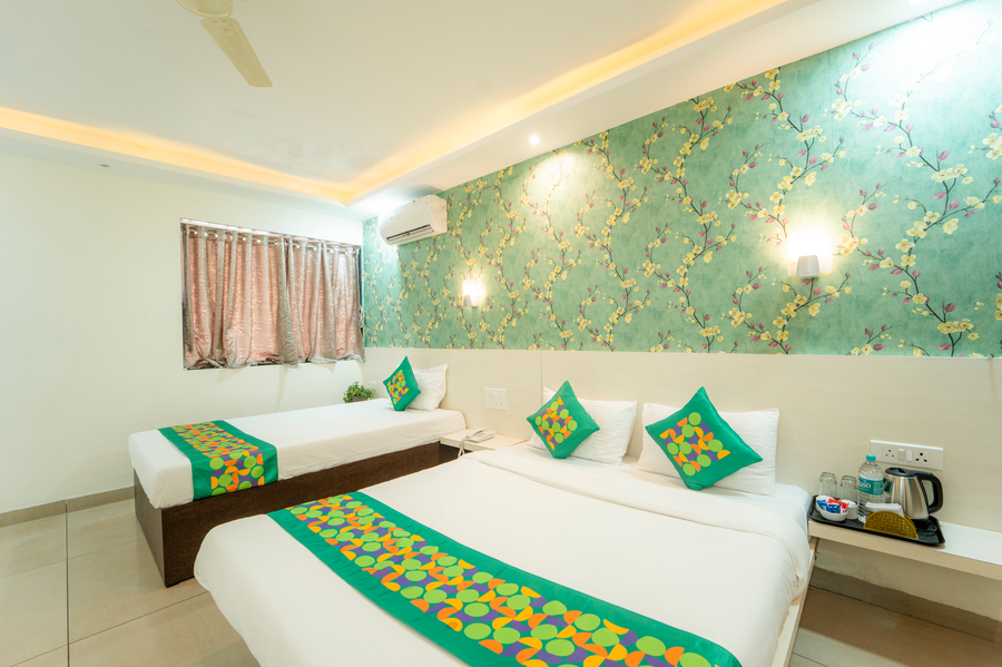 treebo kuber palace with swimming pool