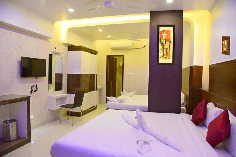 hotel pondicherry white town