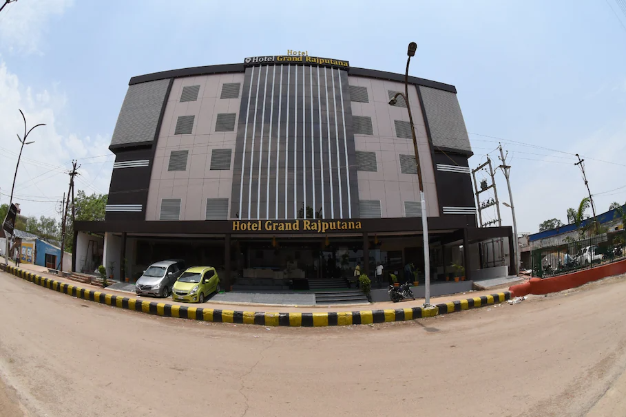 hotel grand rajputana