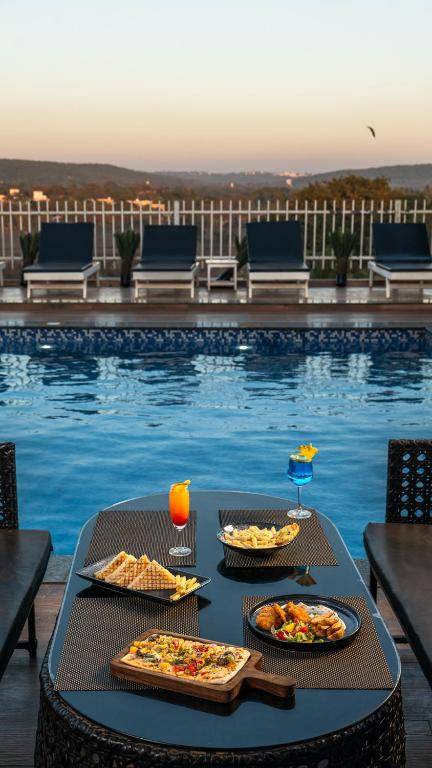 Vagator Downtown,Vagator,Goa,4 star