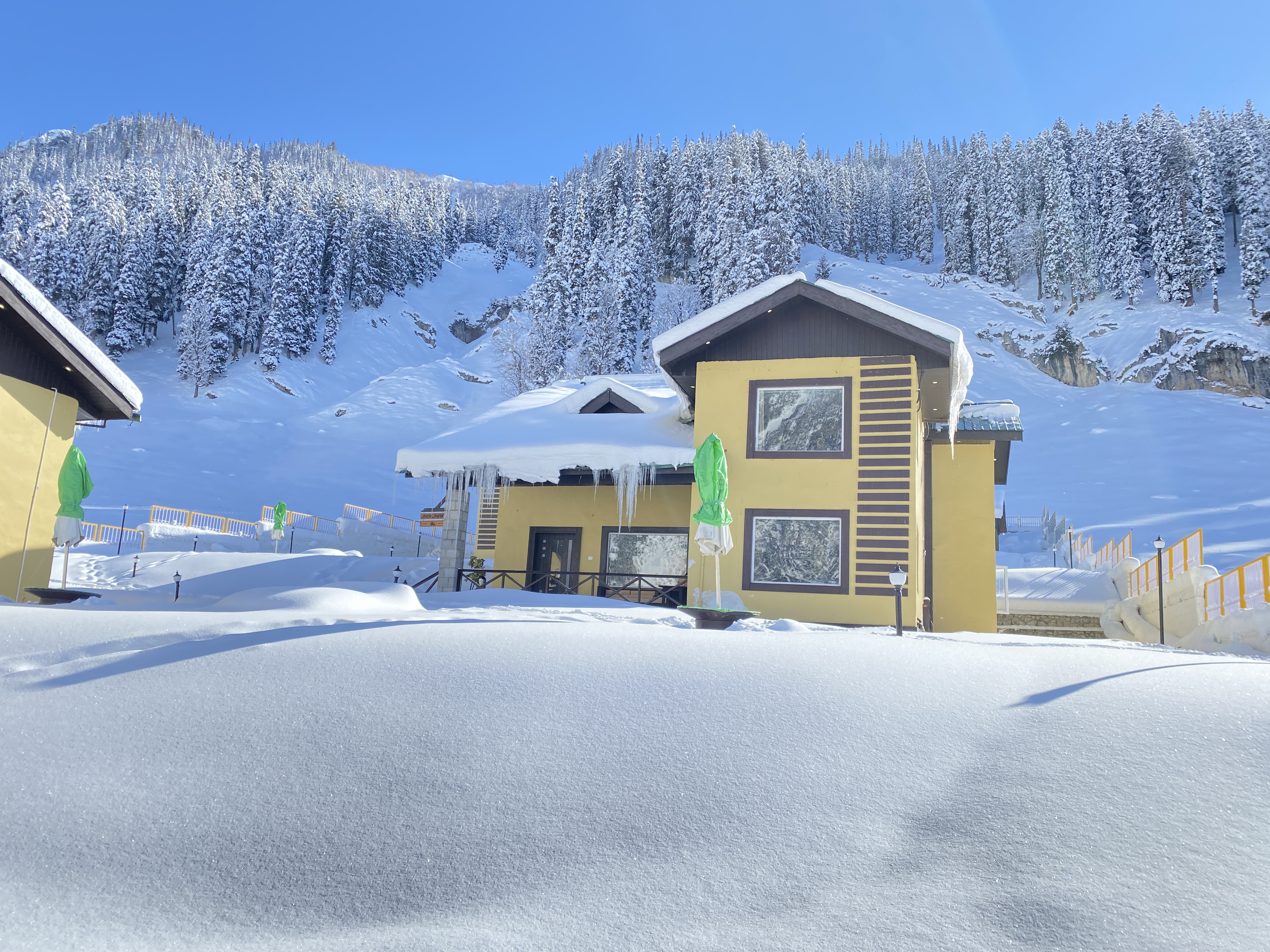 arco hotels and resorts sonmarg