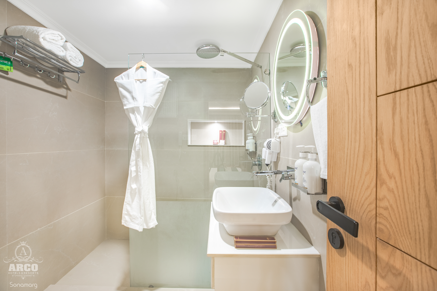arco hotels and resorts