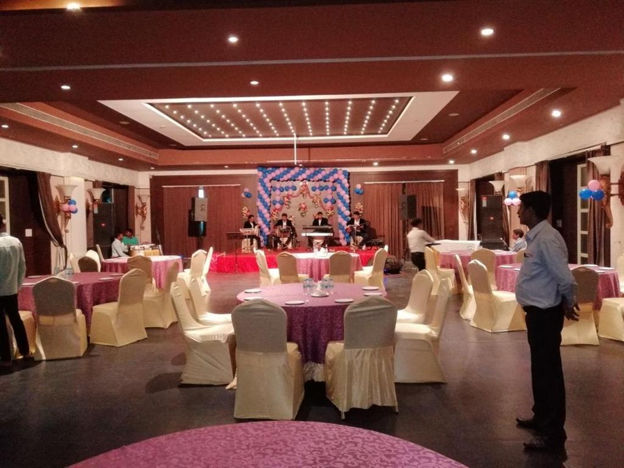 tgn suits hotel