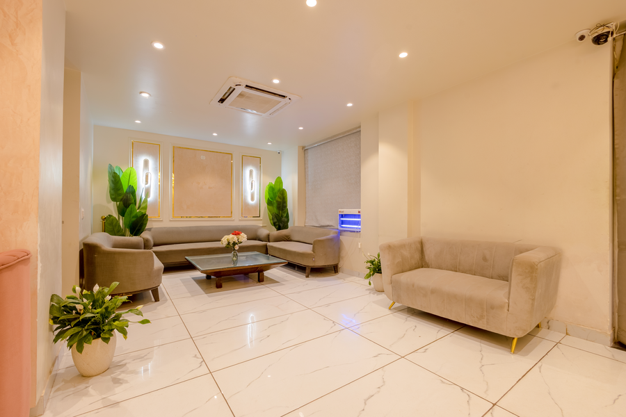 bk studio rooms near huda city center