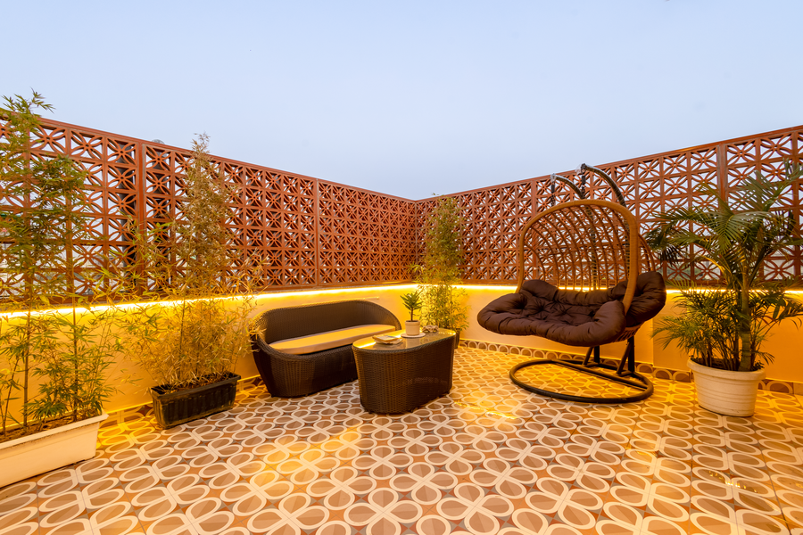 bk studio rooms near huda city center