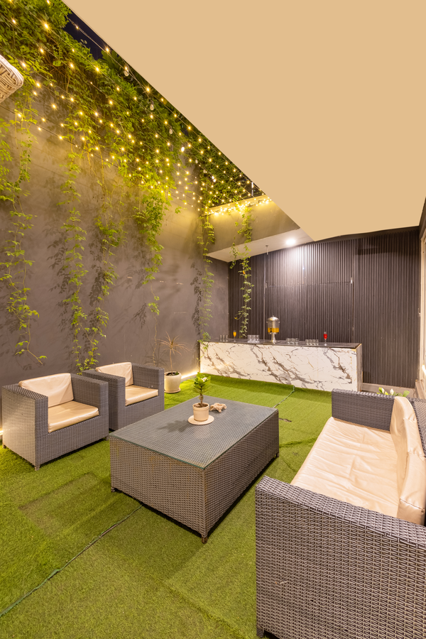 bk studio rooms near huda city center