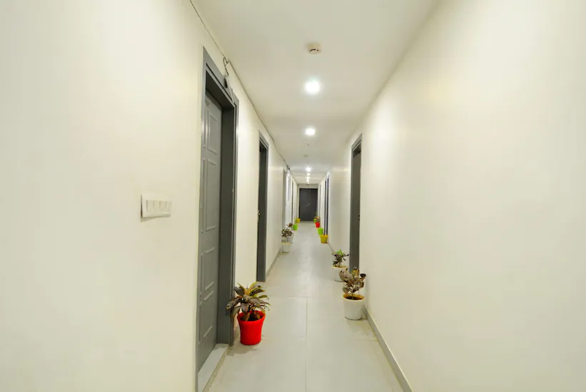 the elevate hotel by r s global