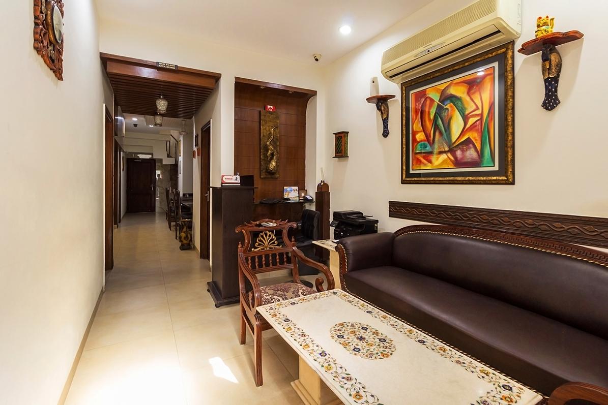Red Maple Bed & Breakfast,Delhi>>Defence Colony,3 star