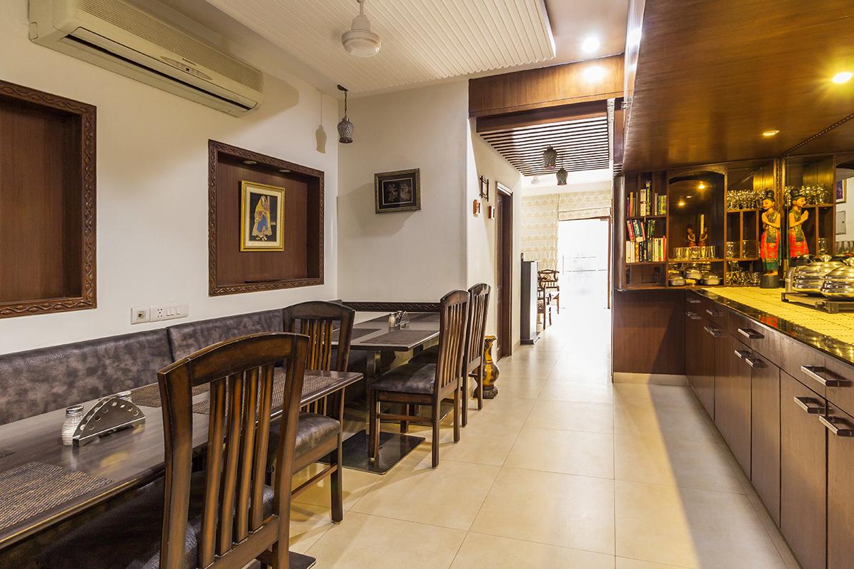 Red Maple Bed & Breakfast,Delhi>>Defence Colony,3 star