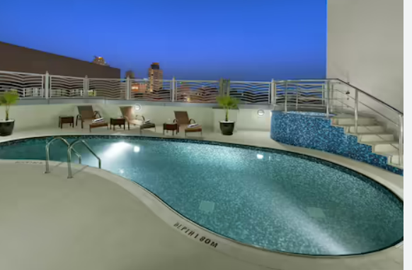 landmark premier hotel